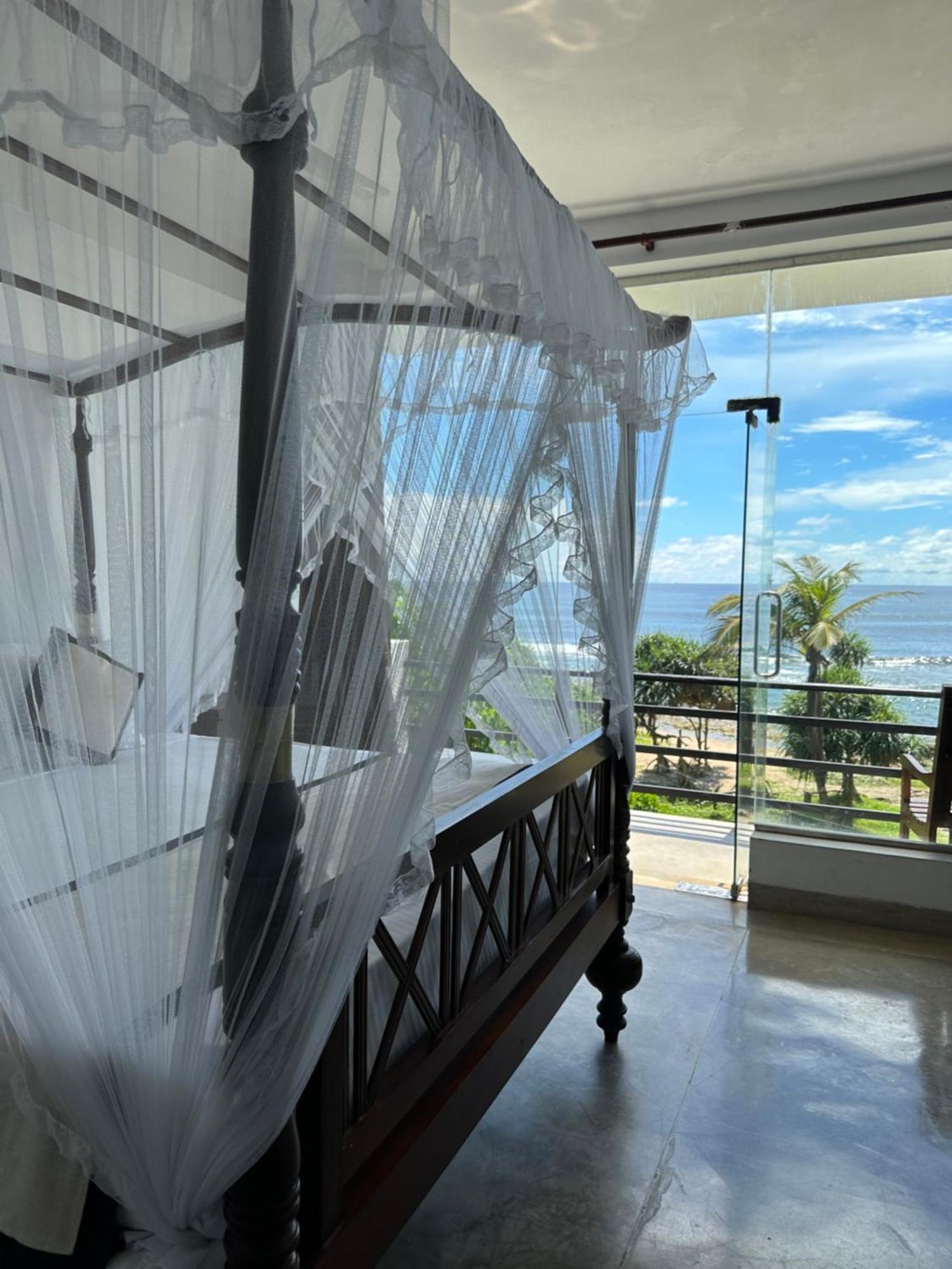 Mirissa Gate Resort Rum bild